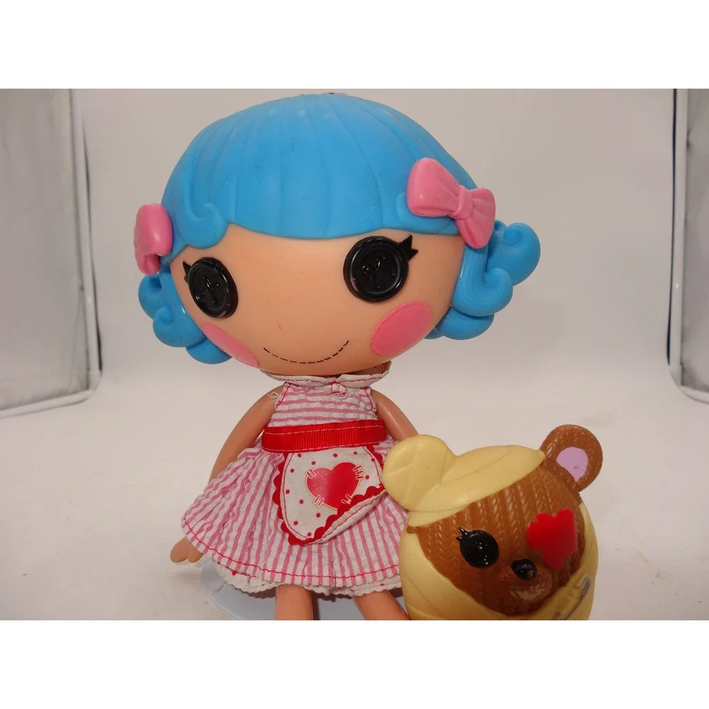 Lalaloopsy Doll Rosy Bumps N Bruises Blue Hair Pink‎ Dress with Bear Pet